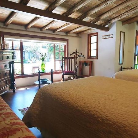 Casa Montalvo Bed & Breakfast Bed & Breakfast Cuenca Exterior photo