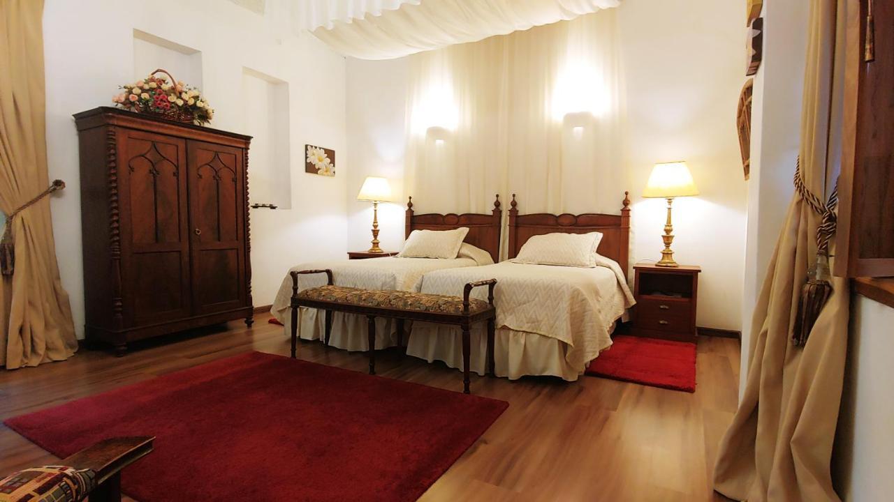 Casa Montalvo Bed & Breakfast Bed & Breakfast Cuenca Exterior photo